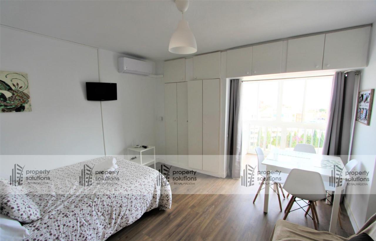712 Iris Apartamentos - Vista Al Mar - A 10 Min De La Playa Caminando Y 5 Min Del Centro Бенальмадена Екстер'єр фото