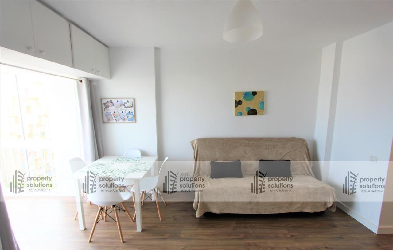 712 Iris Apartamentos - Vista Al Mar - A 10 Min De La Playa Caminando Y 5 Min Del Centro Бенальмадена Екстер'єр фото
