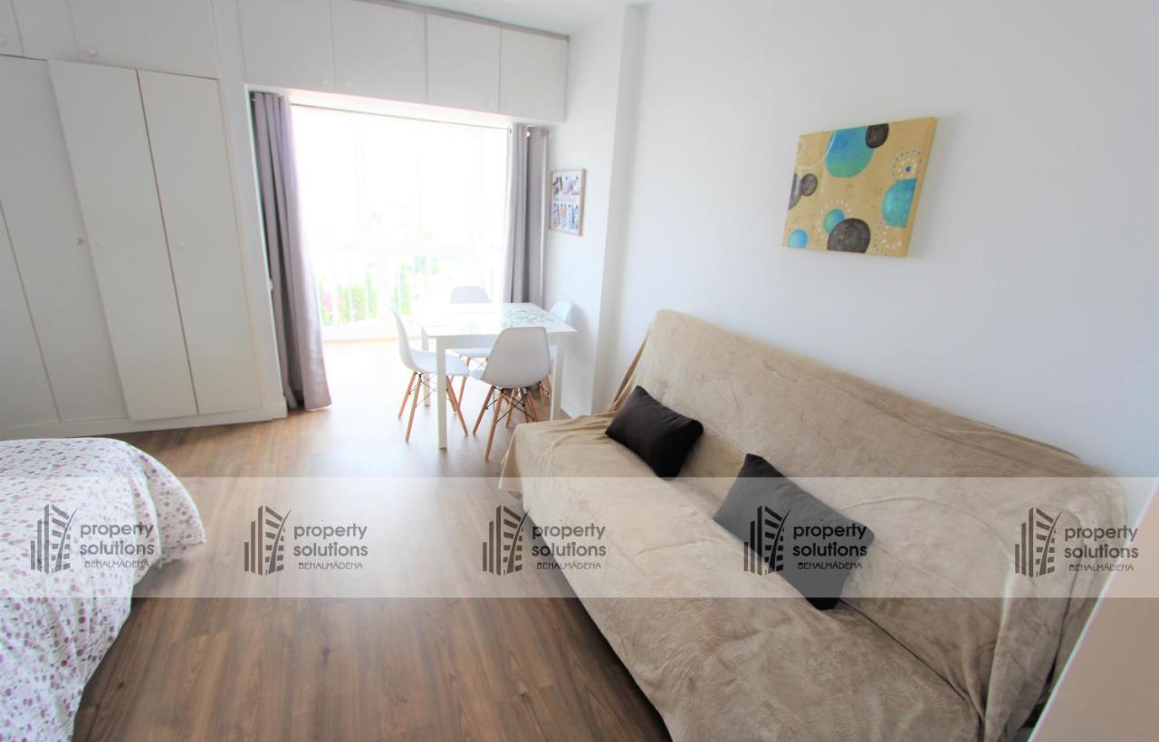 712 Iris Apartamentos - Vista Al Mar - A 10 Min De La Playa Caminando Y 5 Min Del Centro Бенальмадена Екстер'єр фото