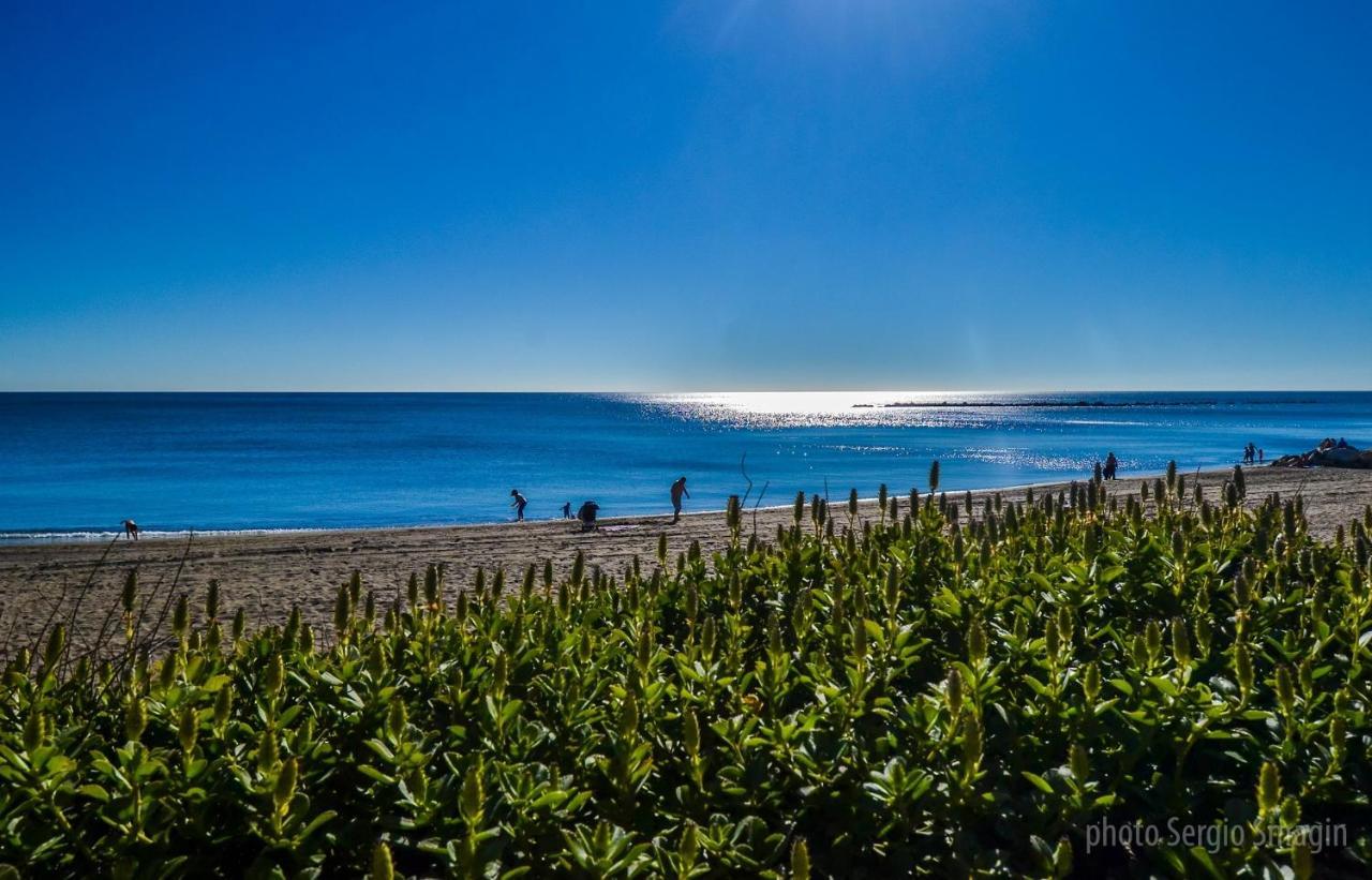 712 Iris Apartamentos - Vista Al Mar - A 10 Min De La Playa Caminando Y 5 Min Del Centro Бенальмадена Екстер'єр фото